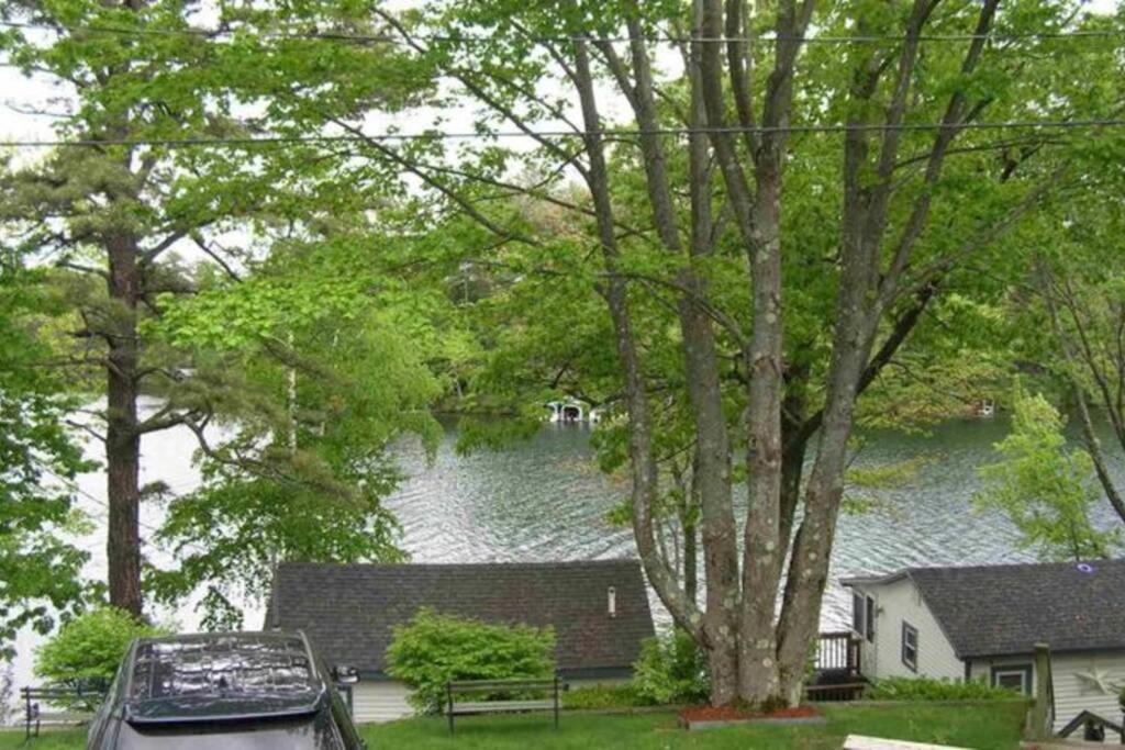 Winnisquam Lake House Tilton Exterior photo