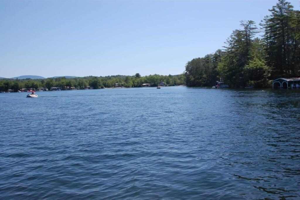 Winnisquam Lake House Tilton Exterior photo